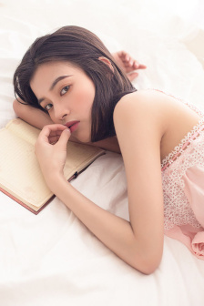 樱花树下